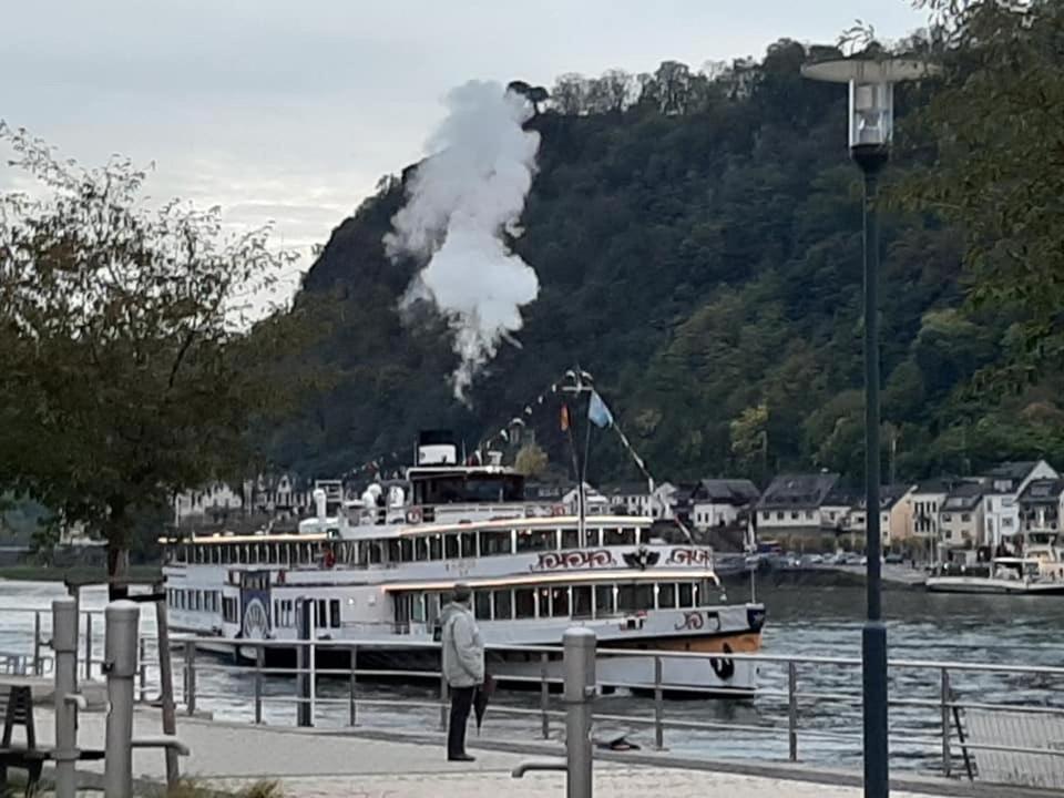 Das Loreley Weinstuebchen Sankt Goarshausen Exterior foto