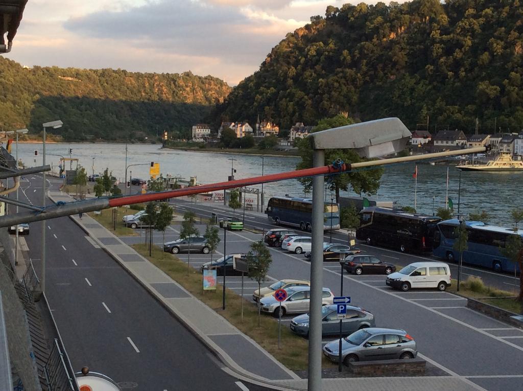 Das Loreley Weinstuebchen Sankt Goarshausen Exterior foto