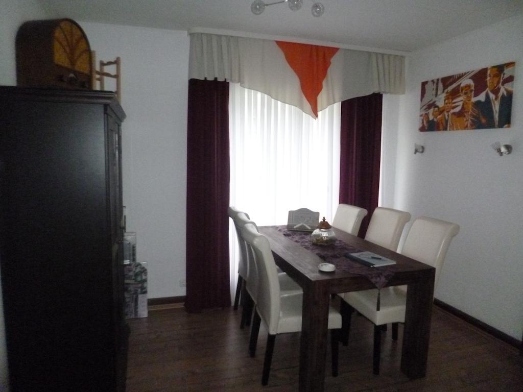 Das Loreley Weinstuebchen Sankt Goarshausen Quarto foto
